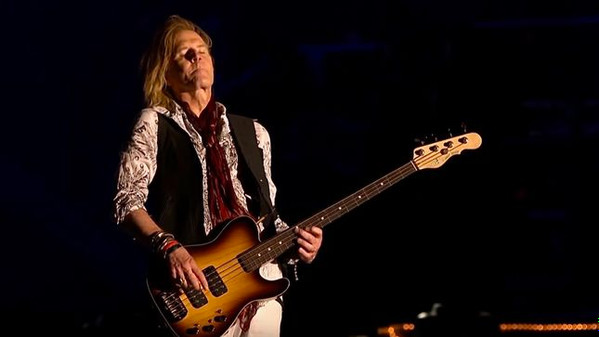 Tom Hamilton (2)