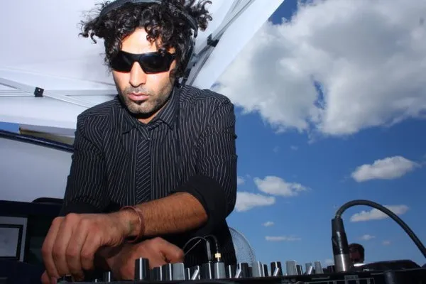 Omid '16B' Nourizadeh