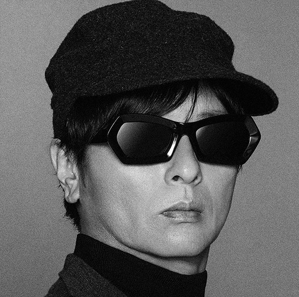 Sweet Robots Against The Machine