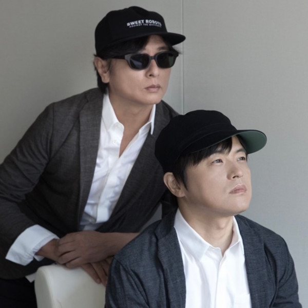 Sweet Robots Against The Machine