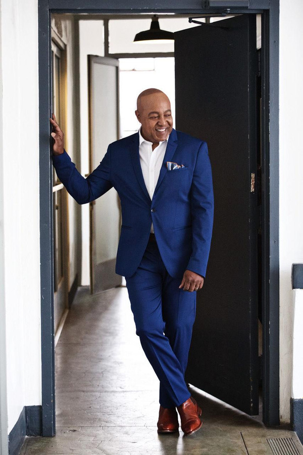 Peabo Bryson