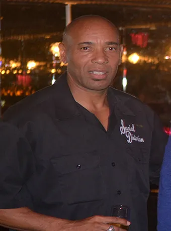 Jerry Davis (7)