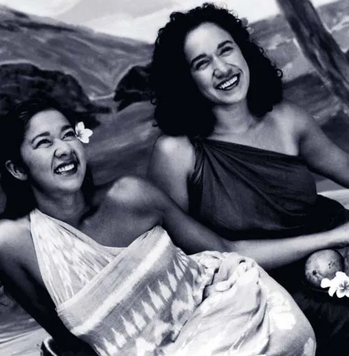 Vika & Linda