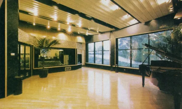 Leading Edge Studios, Johannesburg