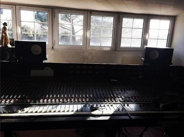Estudios Box
