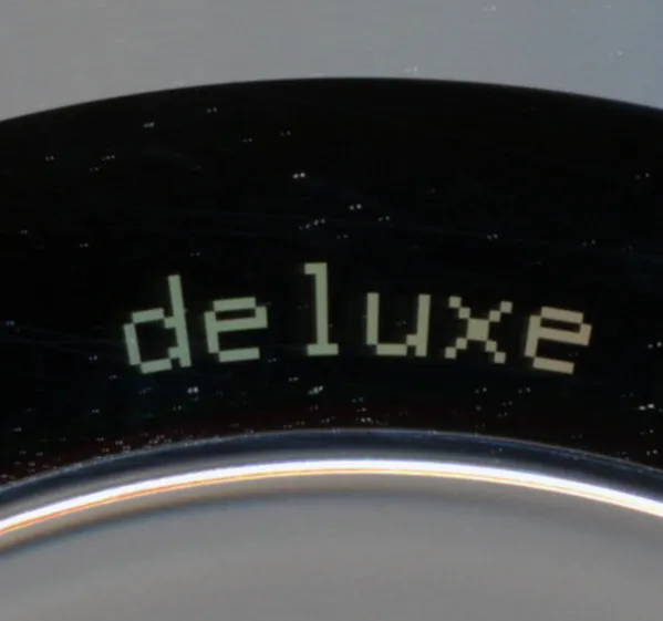 Deluxe, Blackburn