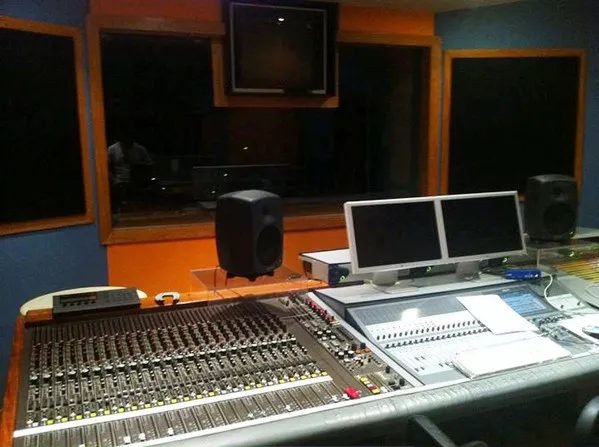 Estudios Sonoland