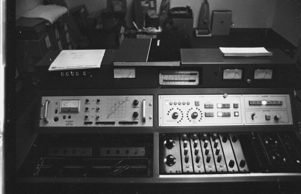 The Lacquer Channel, Sausalito