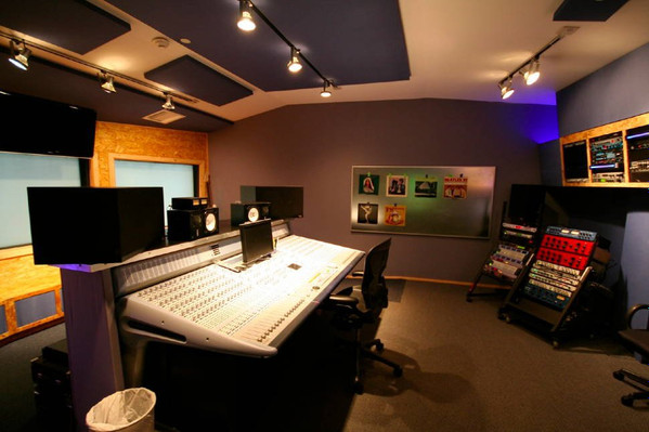 Resonate Music, Burbank, CA