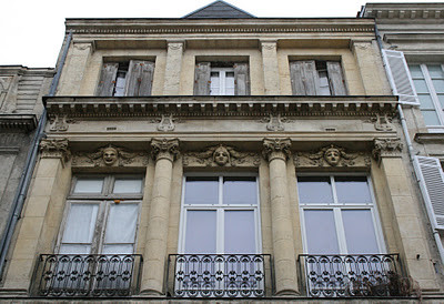 Théâtre De L'Apollo