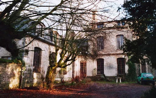 Le Château D'Hérouville