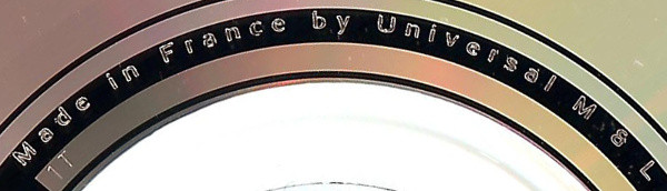 Universal M & L, France