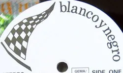 Blanco Y Negro