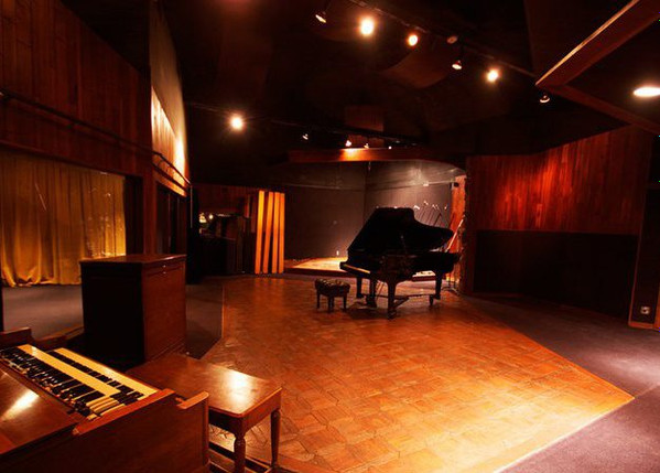 Paramount Recording Studios