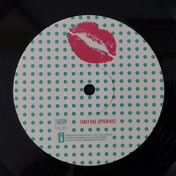 Album cover for Kiss by Carly Rae Jepsen