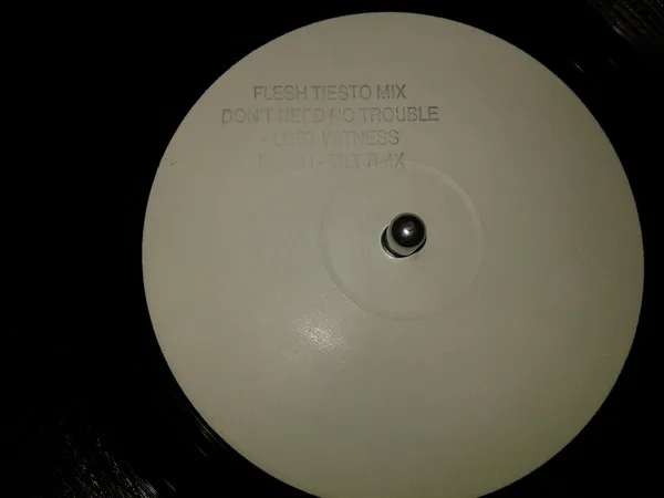 Flesh / Don't Need No Trouble