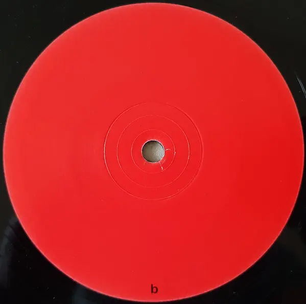 Naughty Queen - Famous & Rich, Electronic, Electro, 2005 - Refune Records, Sweden, Vinyl 1x 12"