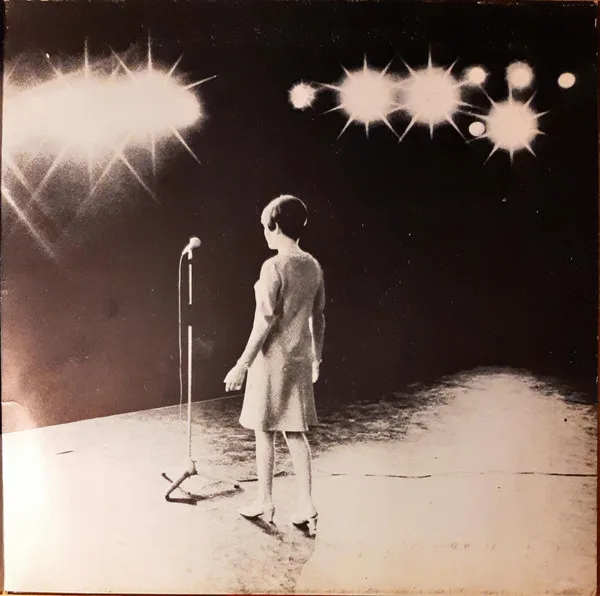 Album cover for En Direct De L'Olympia by Mireille Mathieu