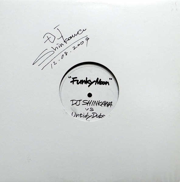 Album cover for Funky Moon by DJ Shinkawa vs Untidy Dubs