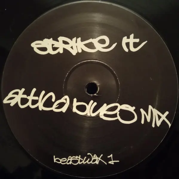 Dub War - Strike It, Electronic, Hip Hop, 1995 - BeastWax, UK, Vinyl 1x 12", 45 RPM, Promo