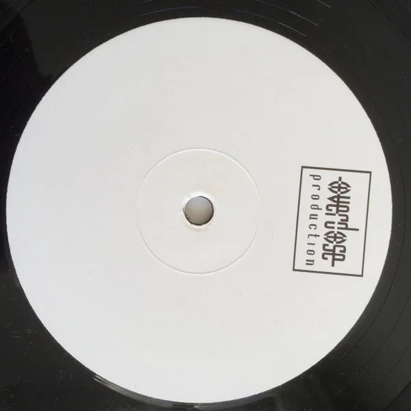 Album cover for Tanz! by Schwarze Puppen