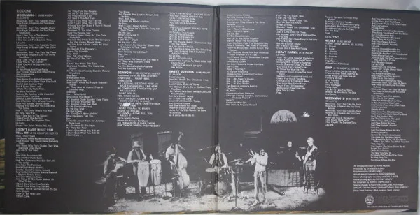 Album cover for Moon Man by Charles Lloyd