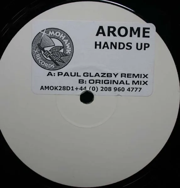 Hands Up!