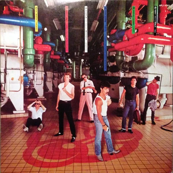 Album cover for H₂O by Daryl Hall & John Oates