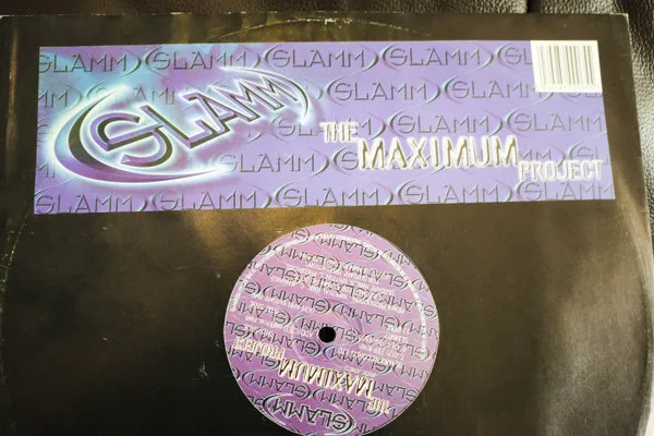 Album cover for Addicted / Ooh Aah by Maximum Project, The