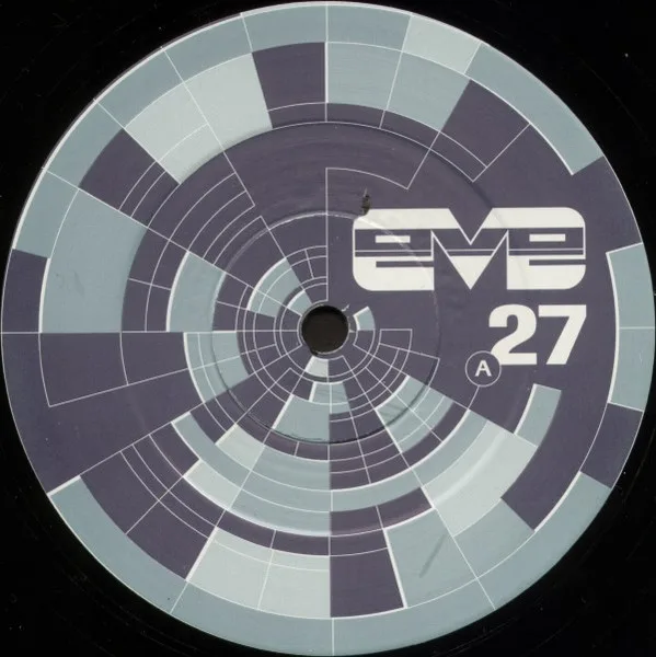 Eve 27