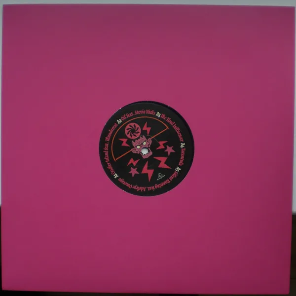 Album cover for Cracker Island by Gorillaz