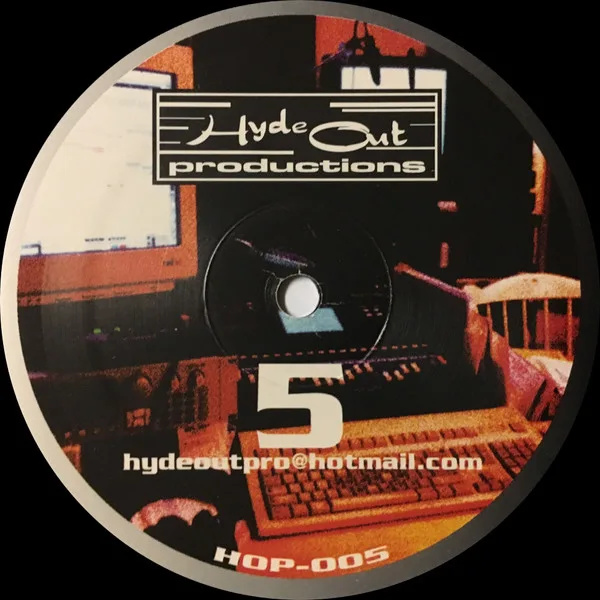 Album cover for Lose My Religion by L Universe