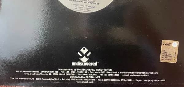 Album cover for Higher / Spread Love by Messengers, The Featuring Lisa Millett