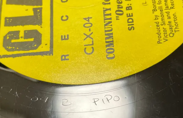 Community Featuring Fonda Rae - Over Like A Fat Rat '95, Electronic, House, Class X Recordings, US, Vinyl 1x 12", 33 ⅓ RPM, S