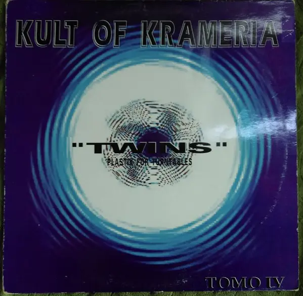 Tomo IV - Twins - Plastik For Turntables