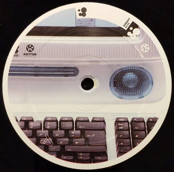 Album cover for Versus by Tomcraft Vs. Sunbeam