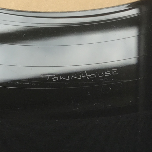 M|A|R|R|S - Pump Up The Volume, Electronic, House, 1987 - 4AD, UK, Vinyl 1x 12", 45 RPM, Single Colour labels