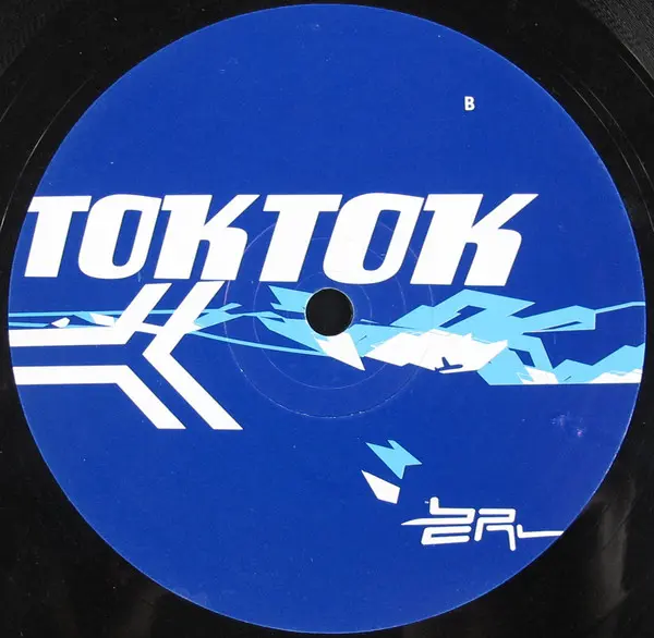 Toktok - Randommize, Electronic, Electro, Techno, 1999 - BPitch Control, Germany, Vinyl 1x 12", 33 ⅓ RPM