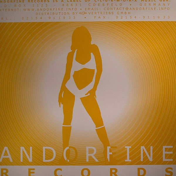 Album cover for Hop N Pop 2003 by John Brisby Meets Momheadz