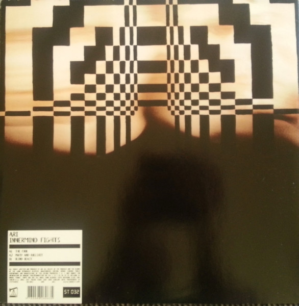Ari - Innermind Fights - 2002 - House, Tech House - 20000st - Vinyl 1x 12"