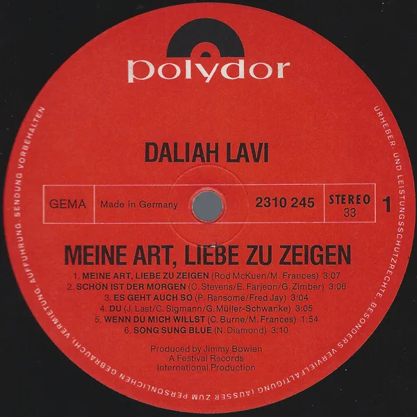 Album cover for Meine Art Liebe Zu Zeigen by Daliah Lavi
