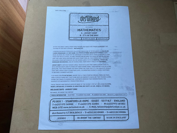 Mathematics - Jersey Deep / It's In The Way, Electronic, Drum n Bass, 2002 - Defunked, UK, Vinyl 1x 12", 45 RPM