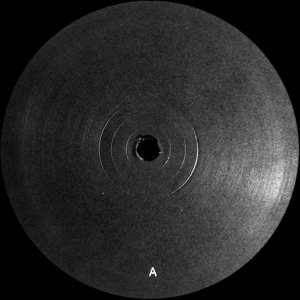 Oliver Ho - Light And Dark Part One, Electronic, Techno, 1999 - Light And Dark, UK, Vinyl 1x 12", 33 ⅓ RPM